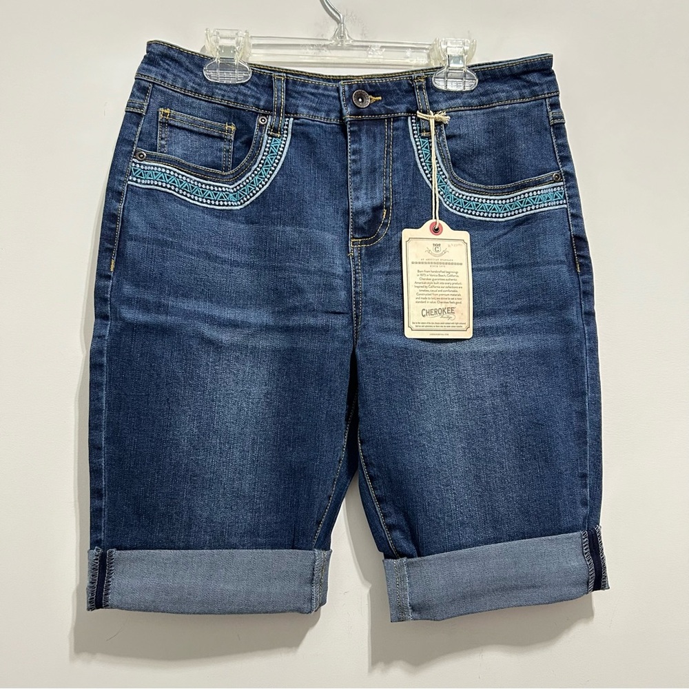 NWT Cherokee Women’s Blue Embroidered Bermuda Jean Shorts Denim Jorts